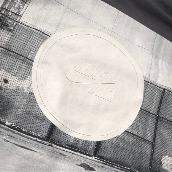 NIKE AIR TEE SHIRT - Picture 2 of 3